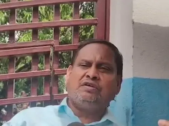 रेजीनगर उपचुनाव 2026: हुमायूं कबीर का आरोप — पश्चिम बंगाल पुलिस भाजपा के इशारे पर कार्यकर्ताओं को धमका रही है