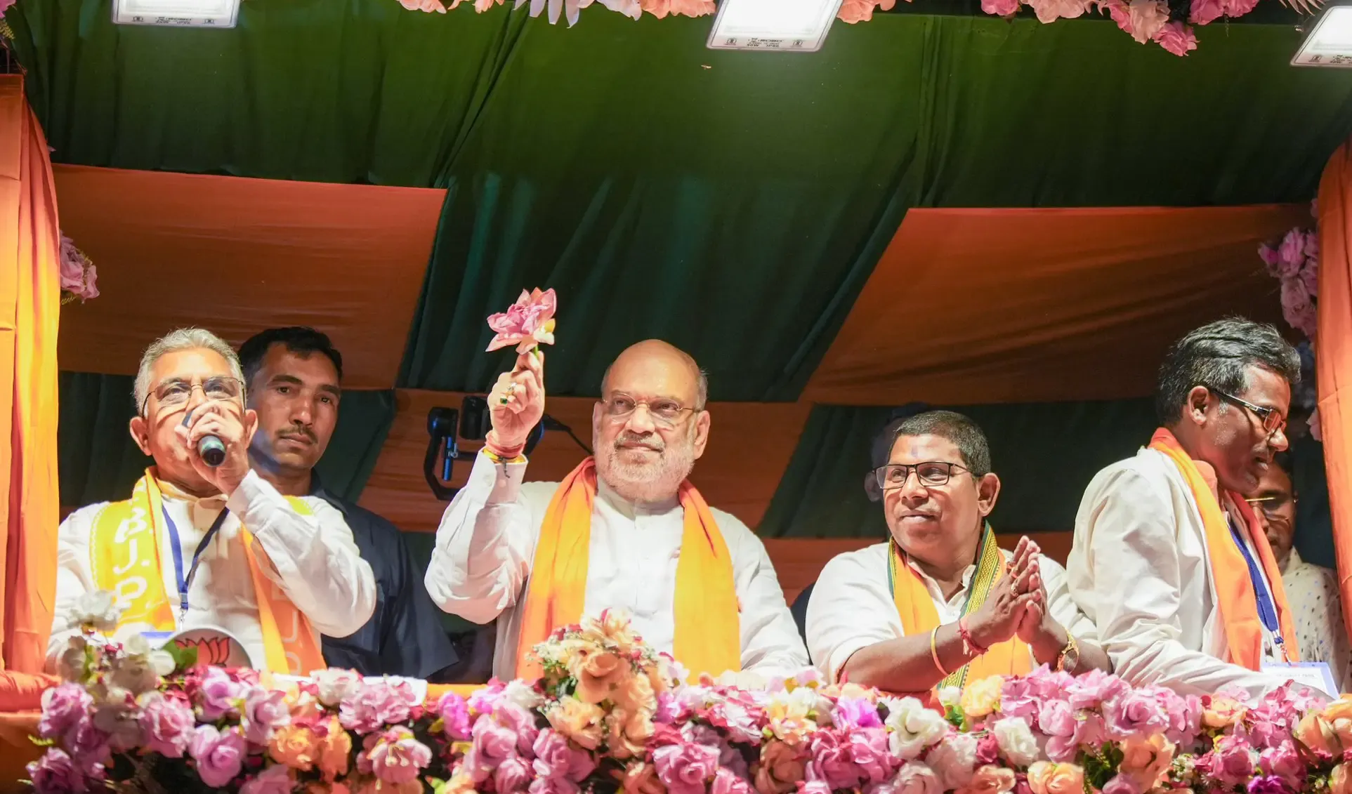 Amit Shah's Busy Campaign Day: Five Rallies and a Roadshow in Bengal