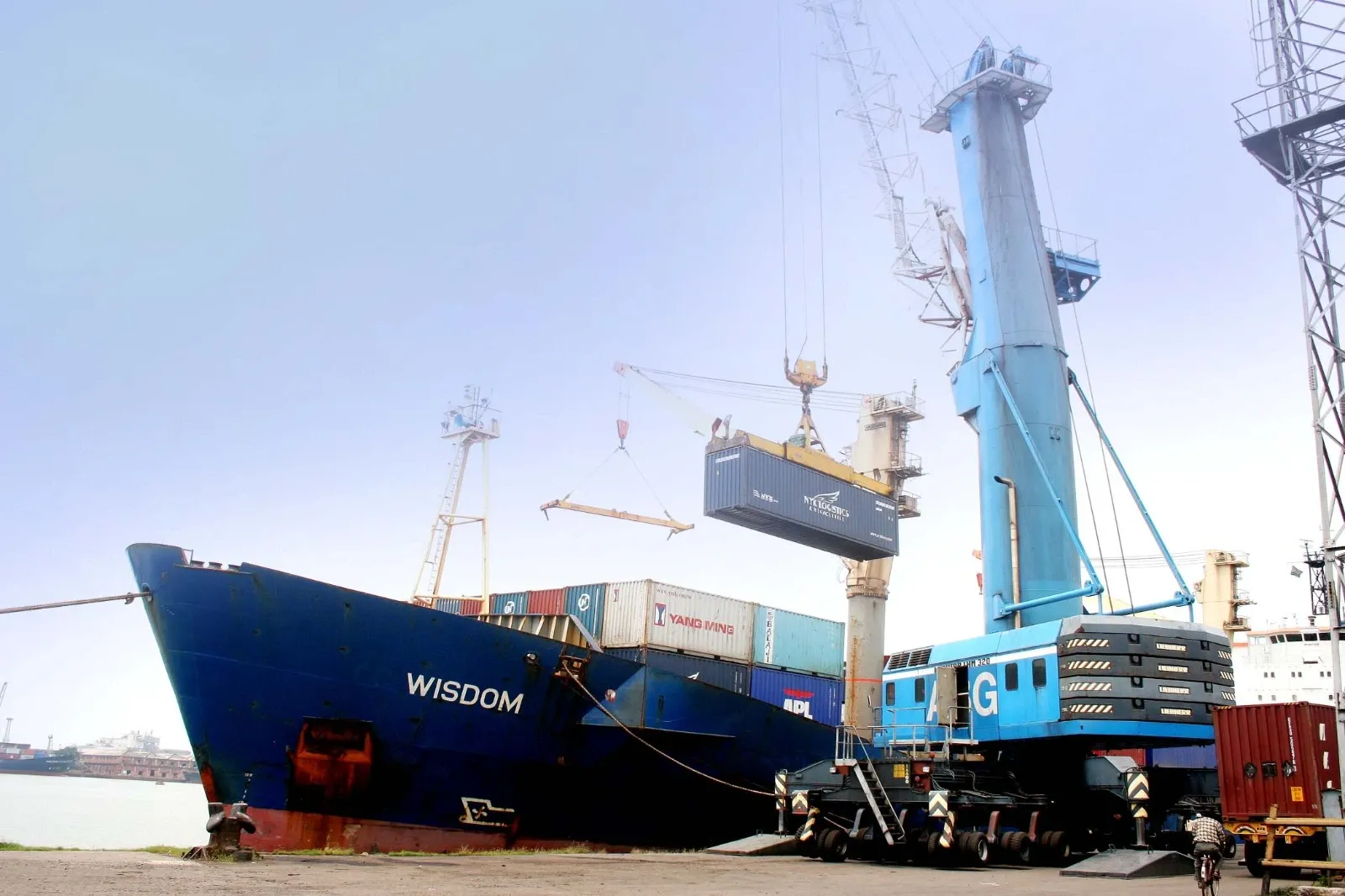 Is SMP Port the Fastest-Growing Dock in India as of April?