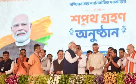 Amit Shah calls Bengal BJP swearing-in historic at Yediyurappa event