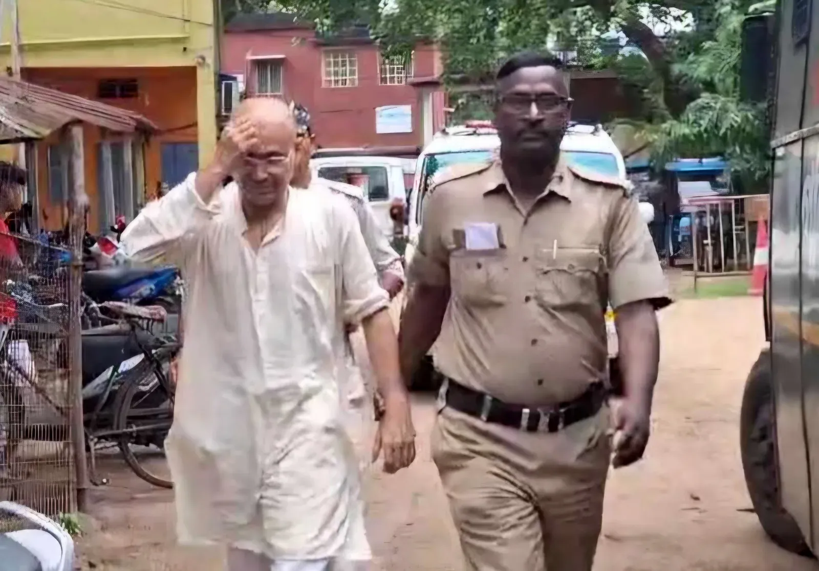 Bankura TMC leader Rajib Ghoshal arrested for job fraud, linked to Abhishek Banerjee