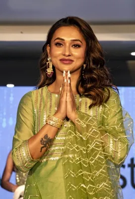Did Bengali Actor and Former Trinamool MP Mimi Chakraborty Face Harassment at an Event?