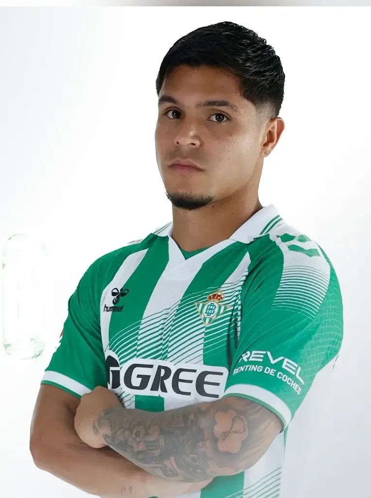 Cucho Hernandez injury: Real Betis striker out a month with calf muscle tear