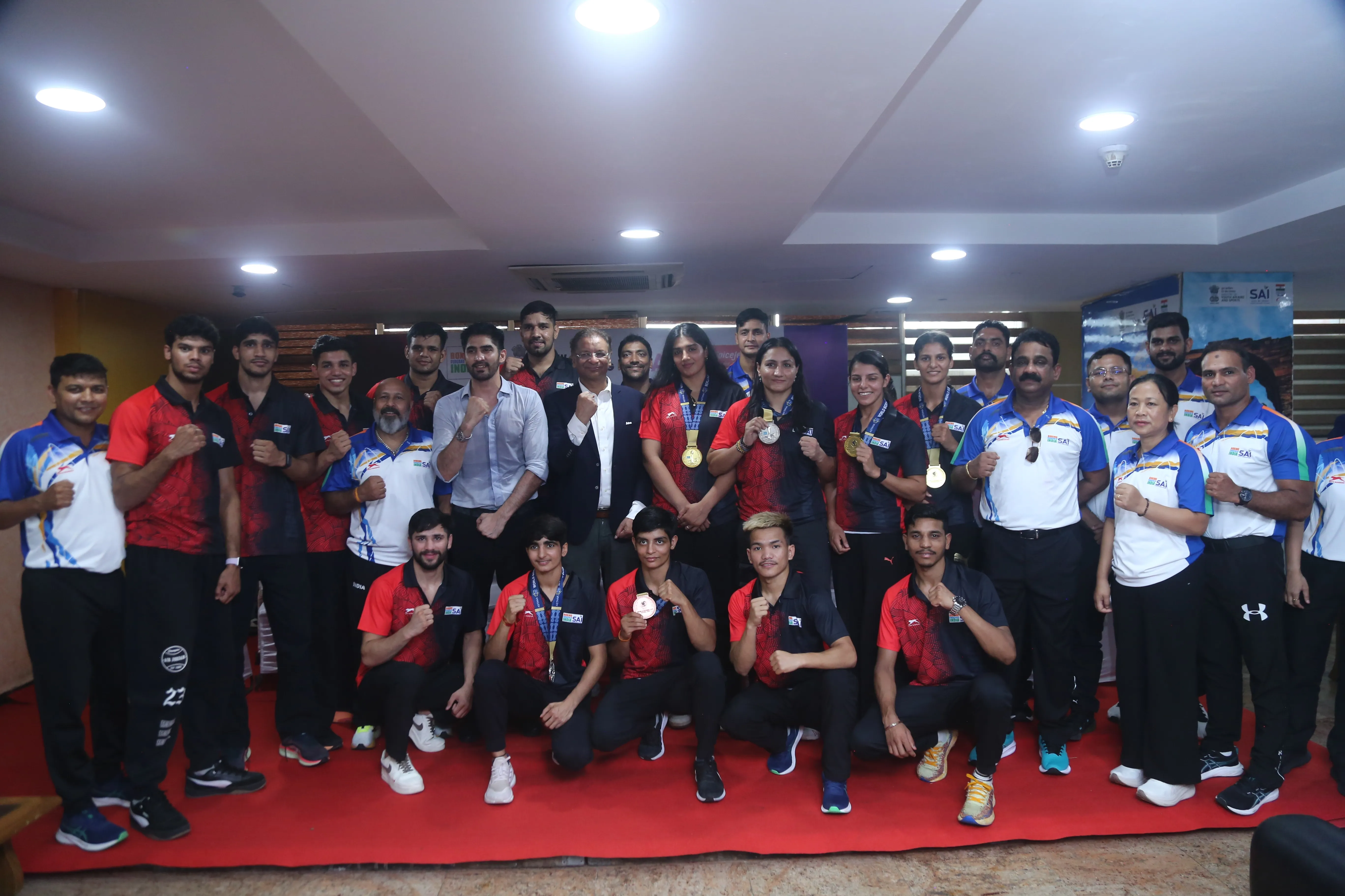 Has BFI Announced a Prize Money of Rs 17.5 Lakh for World Boxing Cup Medallists?