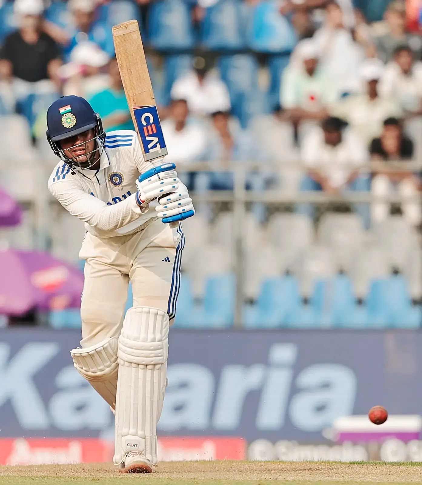 BGT: Karthik Highlights Gill's 'Technical Flaw', Claims 'He Has Played Subpar Shots'