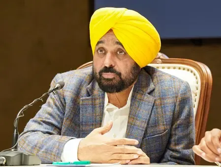 भगवंत मान ने जलियांवाला बाग नरसंहार के शहीदों को दी श्रद्धांजलि, 'सपनों का पंजाब बनाने' का आह्वान