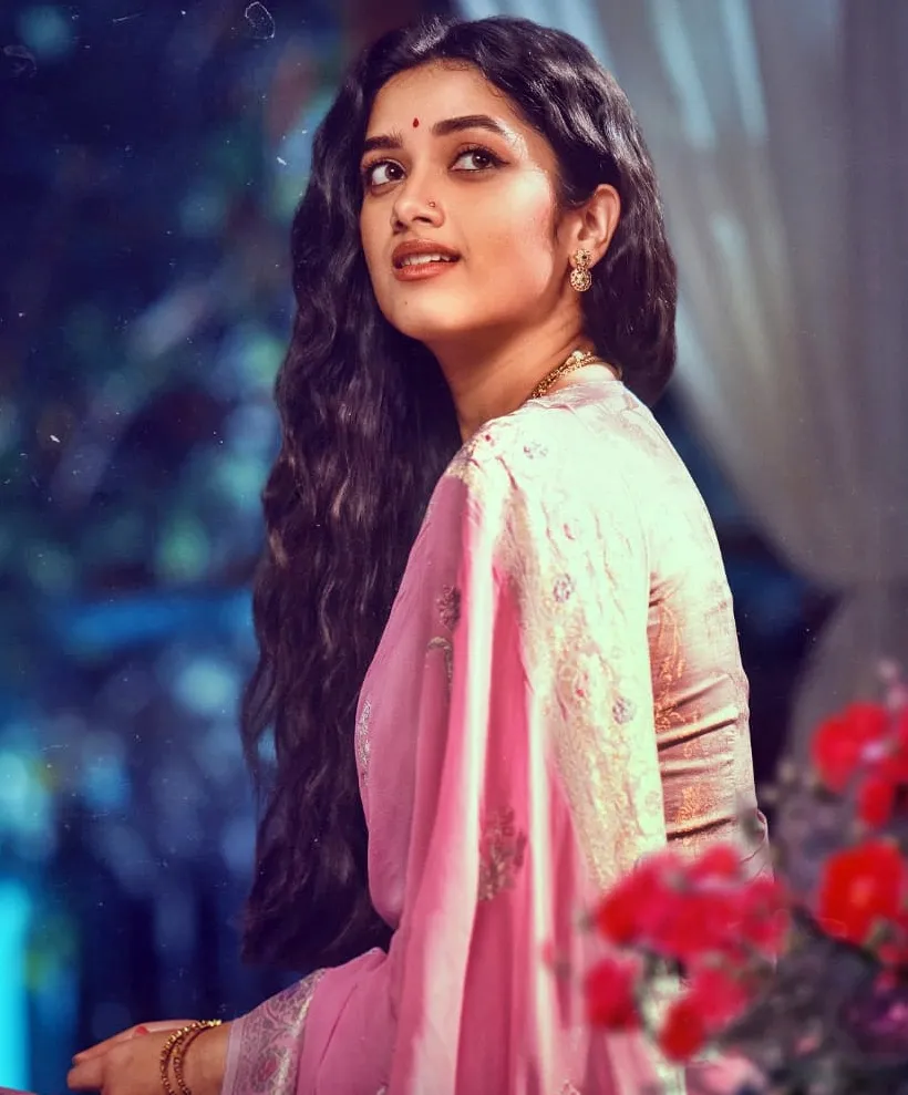 Unveiling Bhagyashri Borse's Character in ‘Kaantha’