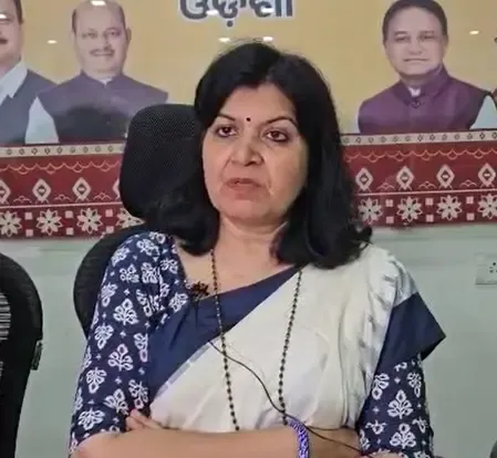 कांग्रेस और उसके सहयोगी विघटनकारी राजनीति में लिप्त : अपराजिता सारंगी 