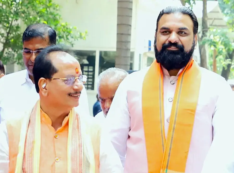 क्या भाजपा विधायक दल की बैठक में सम्राट चौधरी को नेता चुना गया और उप नेता के लिए विजय सिन्हा पर मुहर लगी?