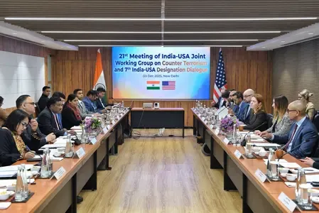 क्या भारत और अमेरिका ने सीमापार आतंकवाद की निंदा की और पहलगाम तथा दिल्ली विस्फोट का उल्लेख किया?