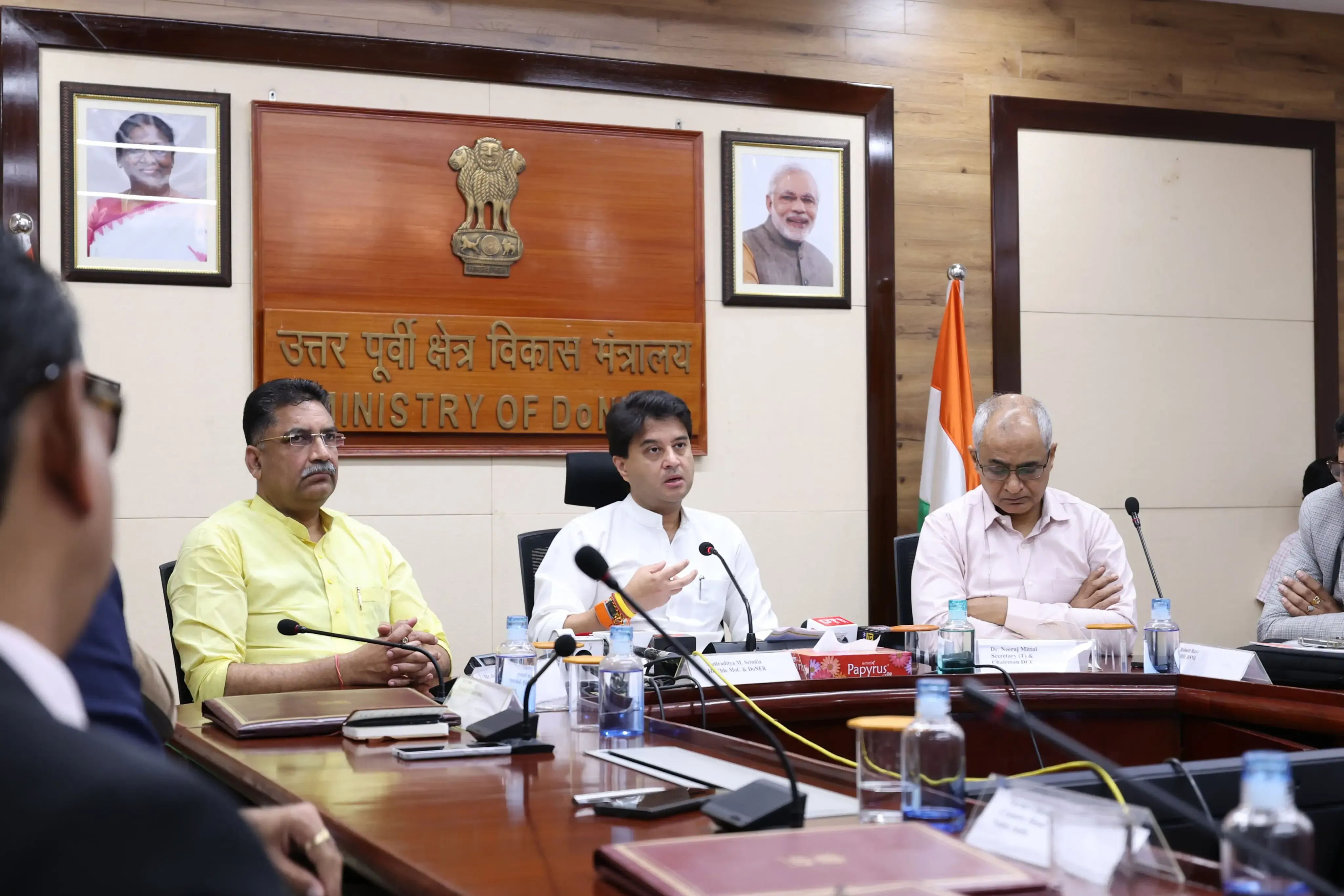 क्या भारत सिर्फ देश के लिए नहीं, बल्कि दुनिया के लिए करेगा निर्माण? : ज्योतिरादित्य सिंधिया