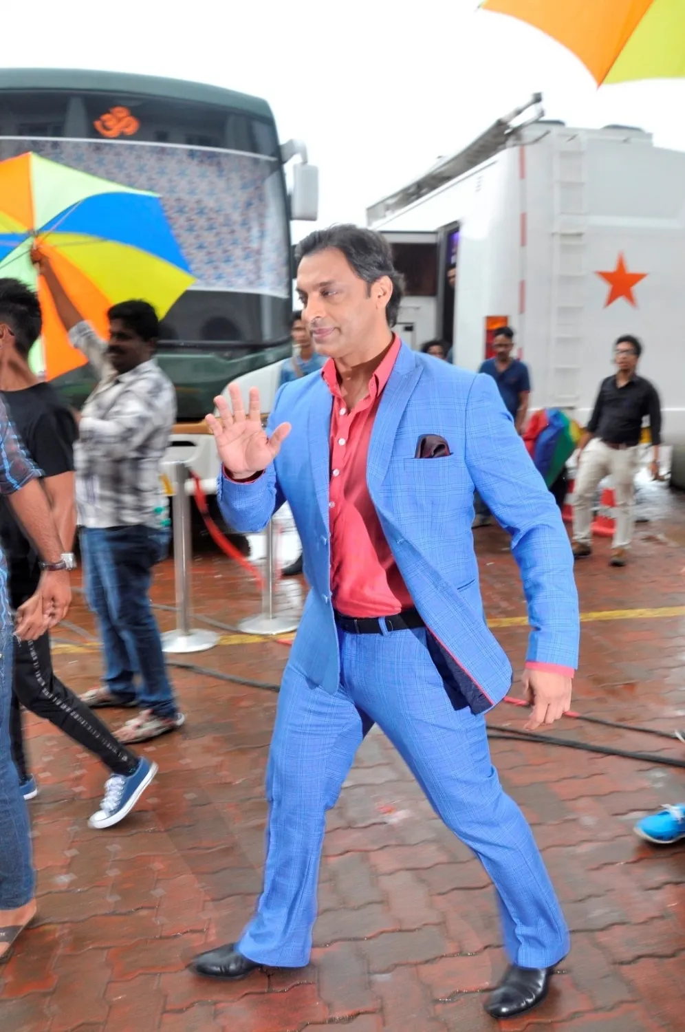 शोएब अख्तर की भारतीय क्रिकेट टीम को बधाई: 2027 का विश्व कप मिले तो आज ही ले लें!