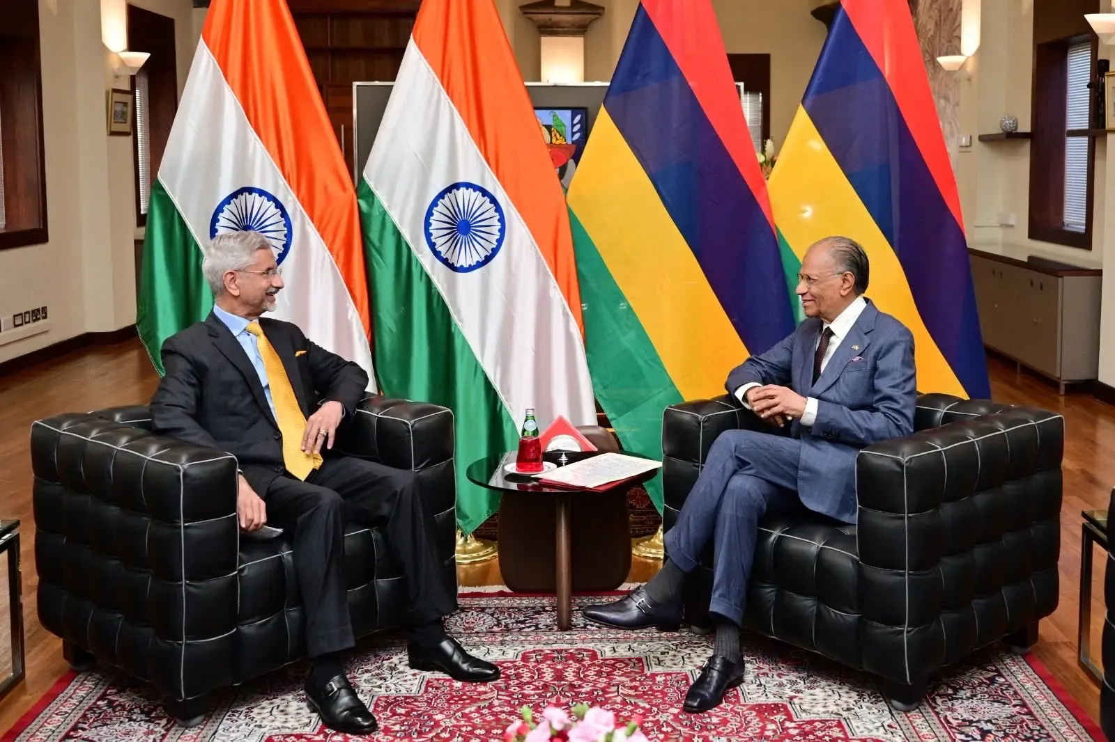 जयशंकर और रामगुलाम की मुलाकात: भारत-मॉरीशस संबंधों में नई मजबूती