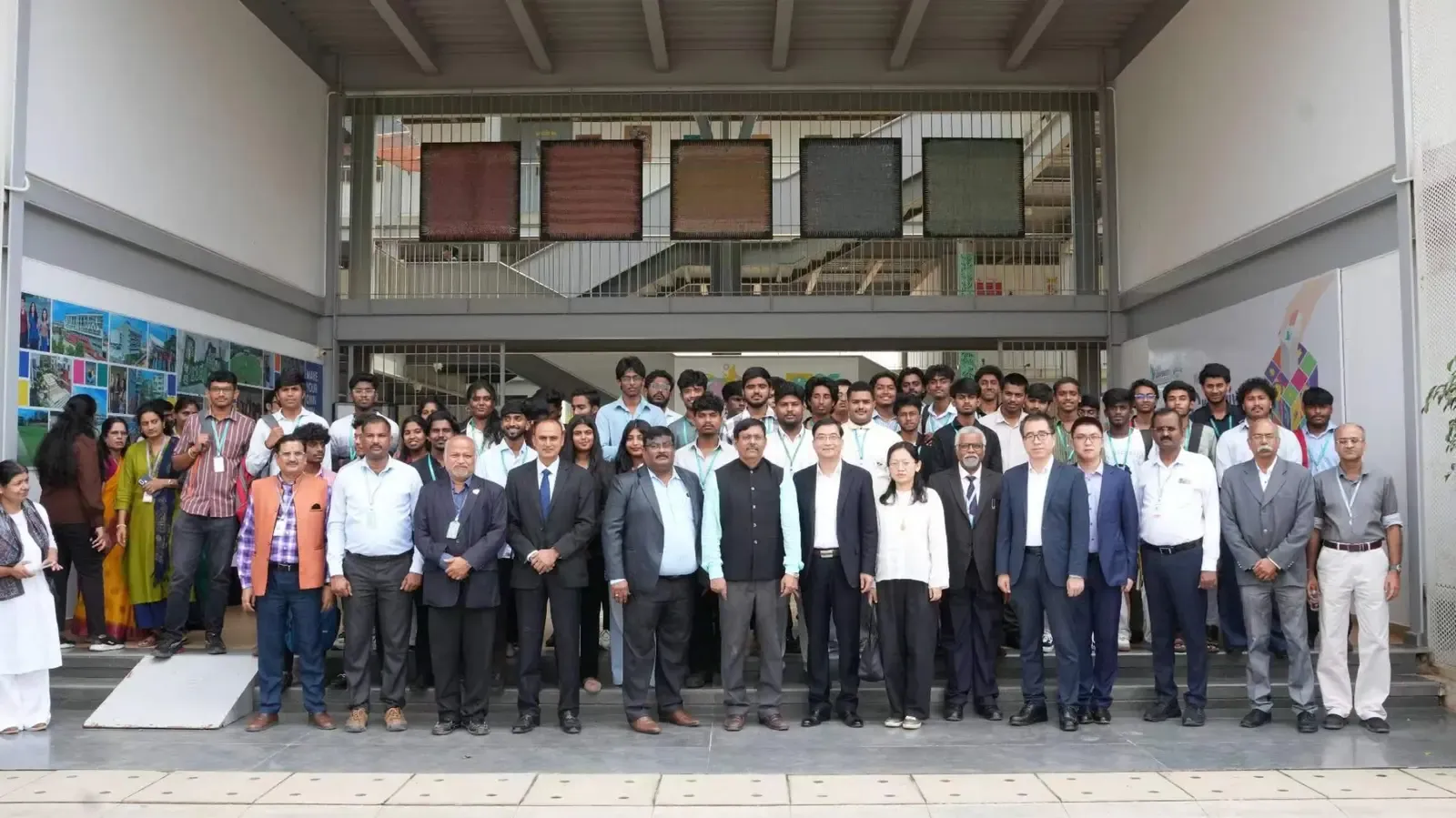 चीनी कौंसल जनरल छिन च्ये का बेंगलुरु दौरा, विश्वविद्यालयों में भारत-चीन शैक्षणिक सहयोग पर चर्चा