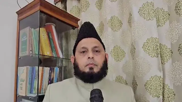 मौलाना खालिद रशीद का स्पष्ट जवाब: भारत में इस्लामिक कानून की मांग बेबुनियाद, संविधान ही सर्वोच्च