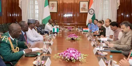 भारत-नाइजीरिया ने बीच समुद्री डकैती रोकने और आतंकवाद-रोधी प्रशिक्षण पर चर्चा