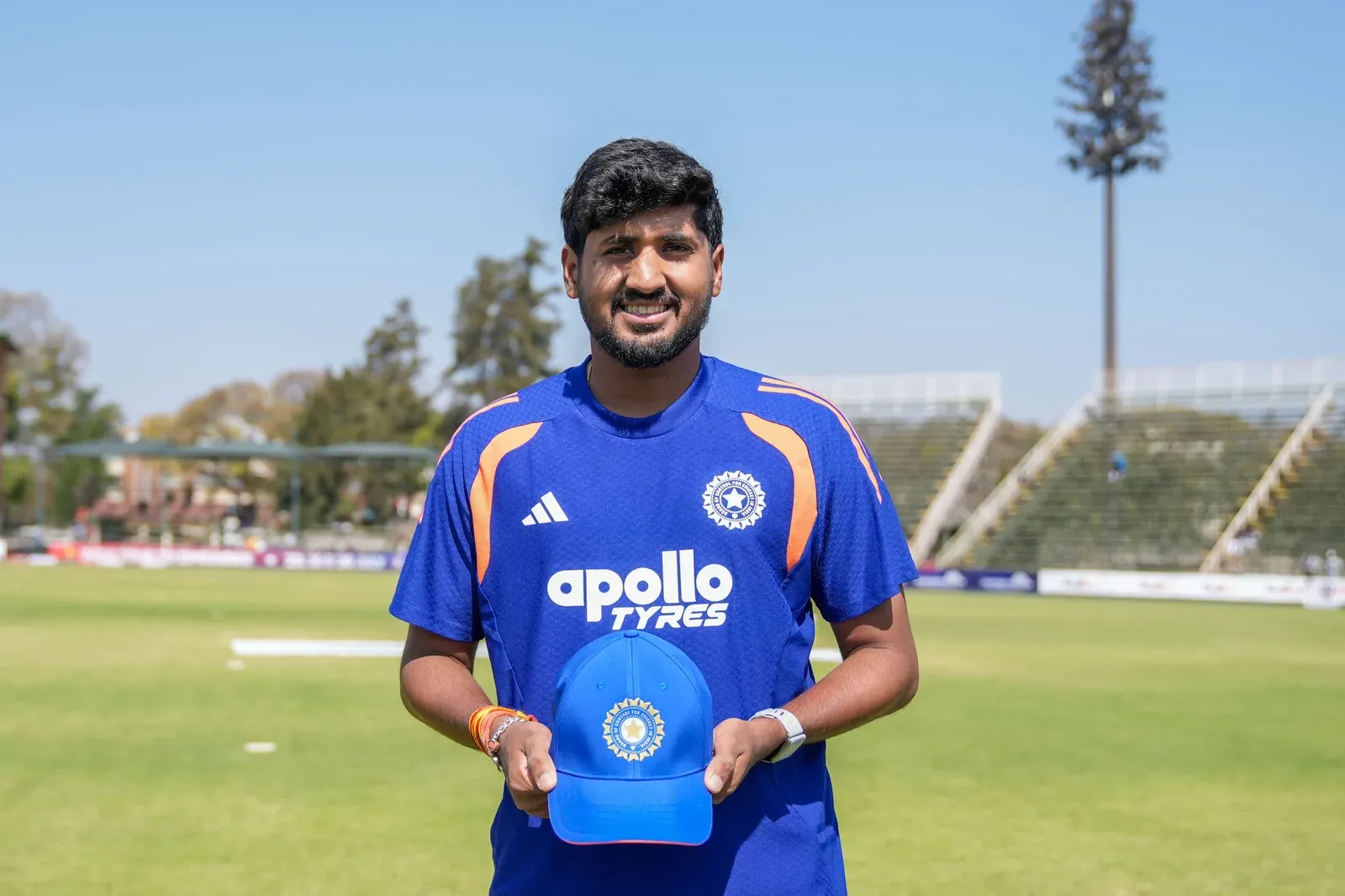 यश ठाकुर का टी20 डेब्यू: स्विंग के उस्ताद ने भारत-जिम्बाब्वे दूसरे मैच में ली अशोक शर्मा की जगह