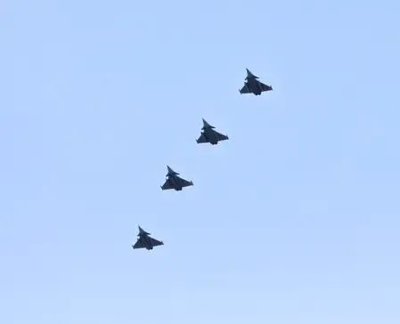 तरंग शक्ति 2026: जोधपुर में 7 देशों की वायु सेनाएं, F-35 से राफेल तक एक साथ उड़ान