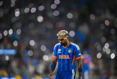 हार्दिक पांड्या पैर की चोट से अफगानिस्तान वनडे सीरीज से बाहर होने की कगार पर, टीम इंडिया को बड़ा झटका