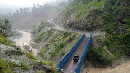 भारी बारिश और भूस्खलन के बीच बीआरओ ने राजौरी, पुंछ और रियासी में बहाल किया सड़क संपर्क