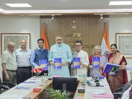 भारतीय हैंडलूम उत्पाद का कार्बन उत्सर्जन बेहद कम : गिरिराज सिंह