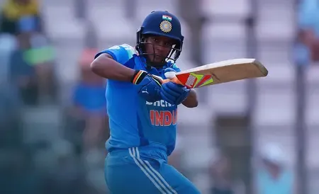 भारतीय महिला टीम ने इंग्लैंड की सरजमीं पर रचा इतिहास