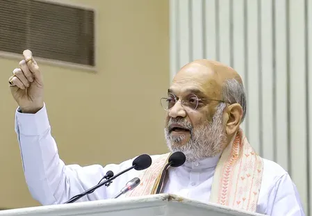 अमित शाह का जनजाति सांस्कृतिक समागम में आह्वान: भेद डालने वालों को पहचानें, एकजुट हों