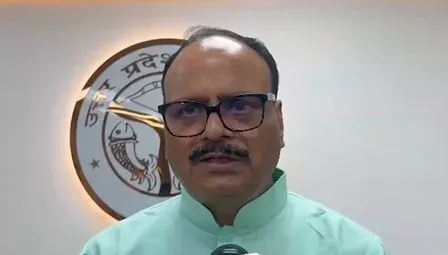 लू और भीषण गर्मी पर UP सरकार सतर्क: ब्रजेश पाठक ने बताए अस्पतालों में विशेष इंतजाम