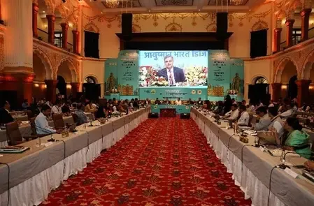 भोपाल में एनएचए की समीक्षा बैठक में पीएम-जेएवाई और एबीडीएम की प्रगति पर चर्चा