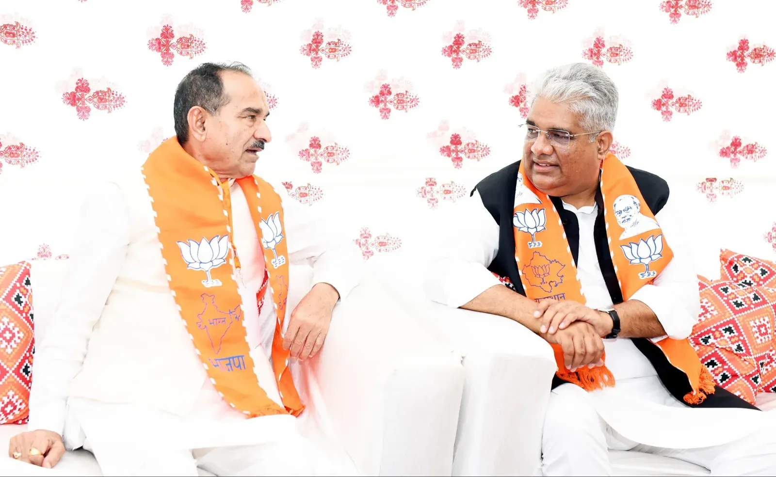 Bhupender Yadav Greets Madan Rathore on Birthday