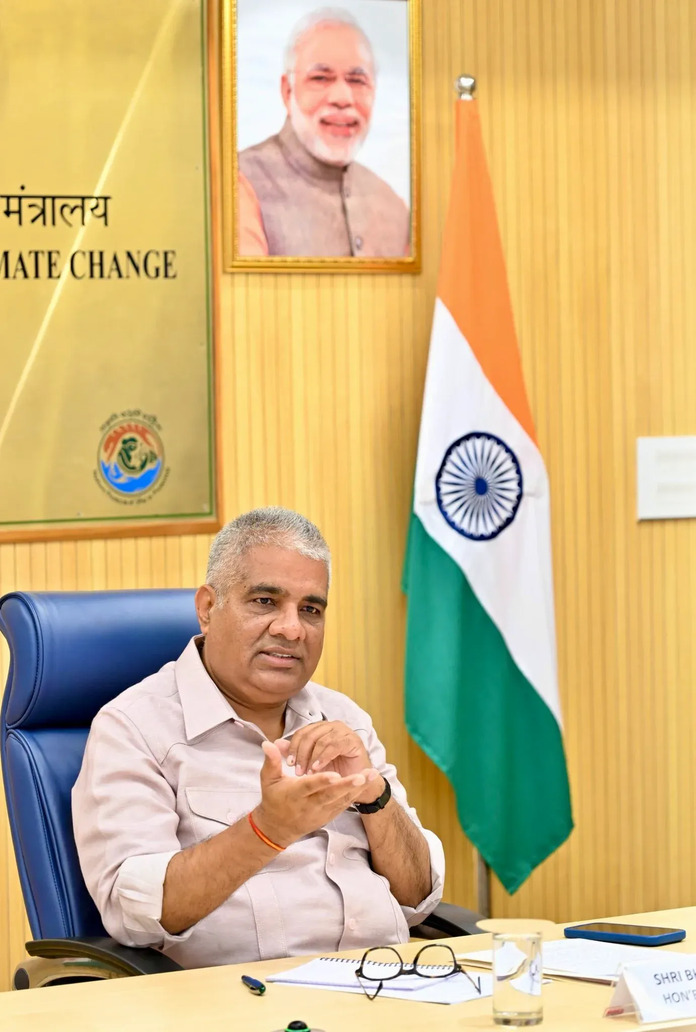 Bhupender Yadav meets startups on AI-driven air pollution fixes