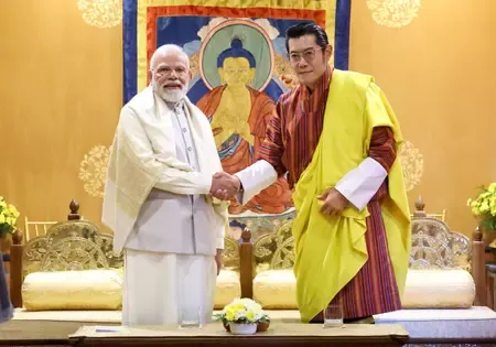 क्या भूटान के राजा वांगचुक ने दिल्ली धमाके में जान-माल की हानि पर संवेदना व्यक्त की?