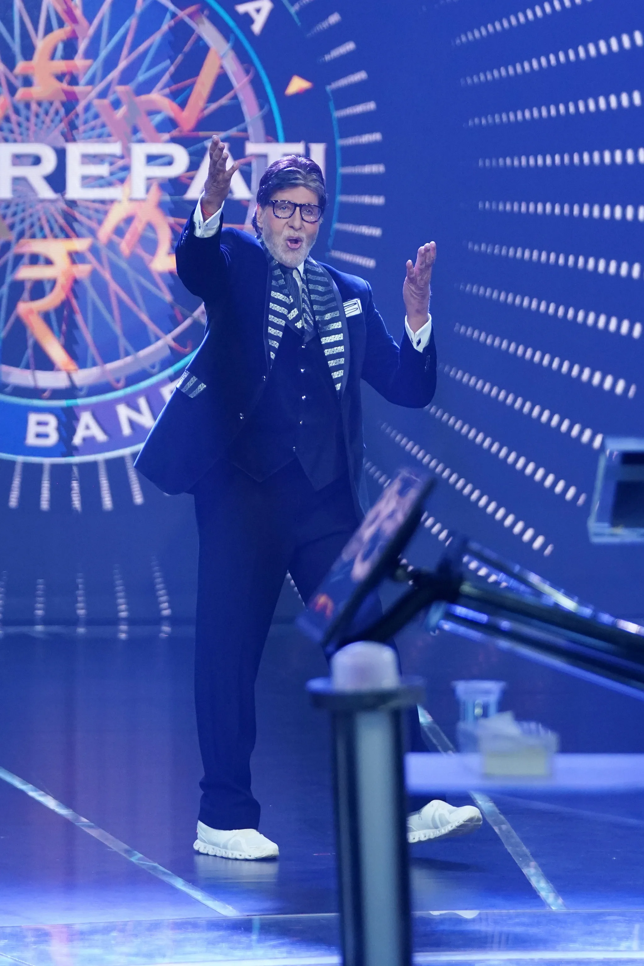 Is Big B Embracing a New Look on ‘KBC’?