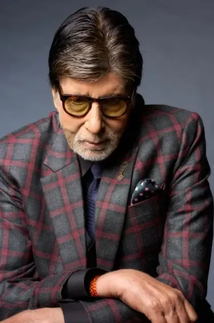 Amitabh Bachchan hails Motilal, Geeta Bali, Savitri as natural performers