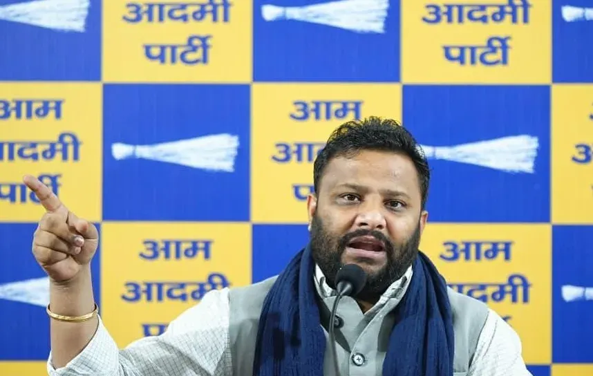 दिल्ली में बिगड़ती कानून-व्यवस्था पर 'आप' विधायक कुलदीप कुमार ने पुलिस कमिश्नर से माँगा समय