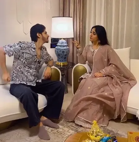 Did Rohan Mehra Defend Ashnoor Kaur Against Body-Shaming?