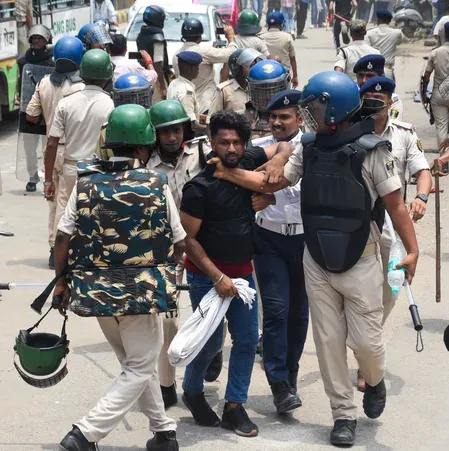 Bihar student protests: 694 detained, 91 police injured on July 25