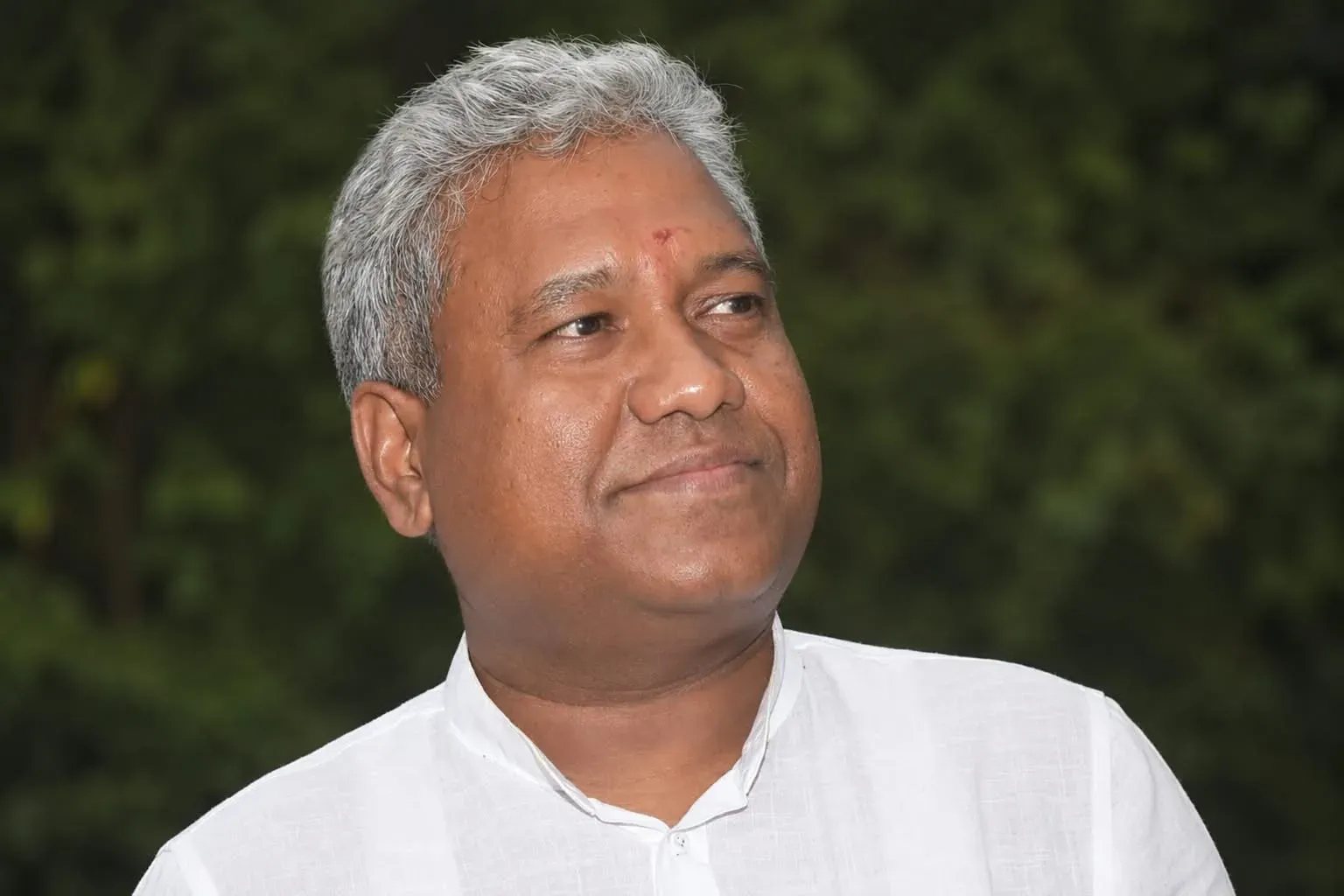 बिहार में 'कोटे में कोटा' विवाद: संतोष सुमन ने तेजस्वी से माँगा 15 साल का हिसाब