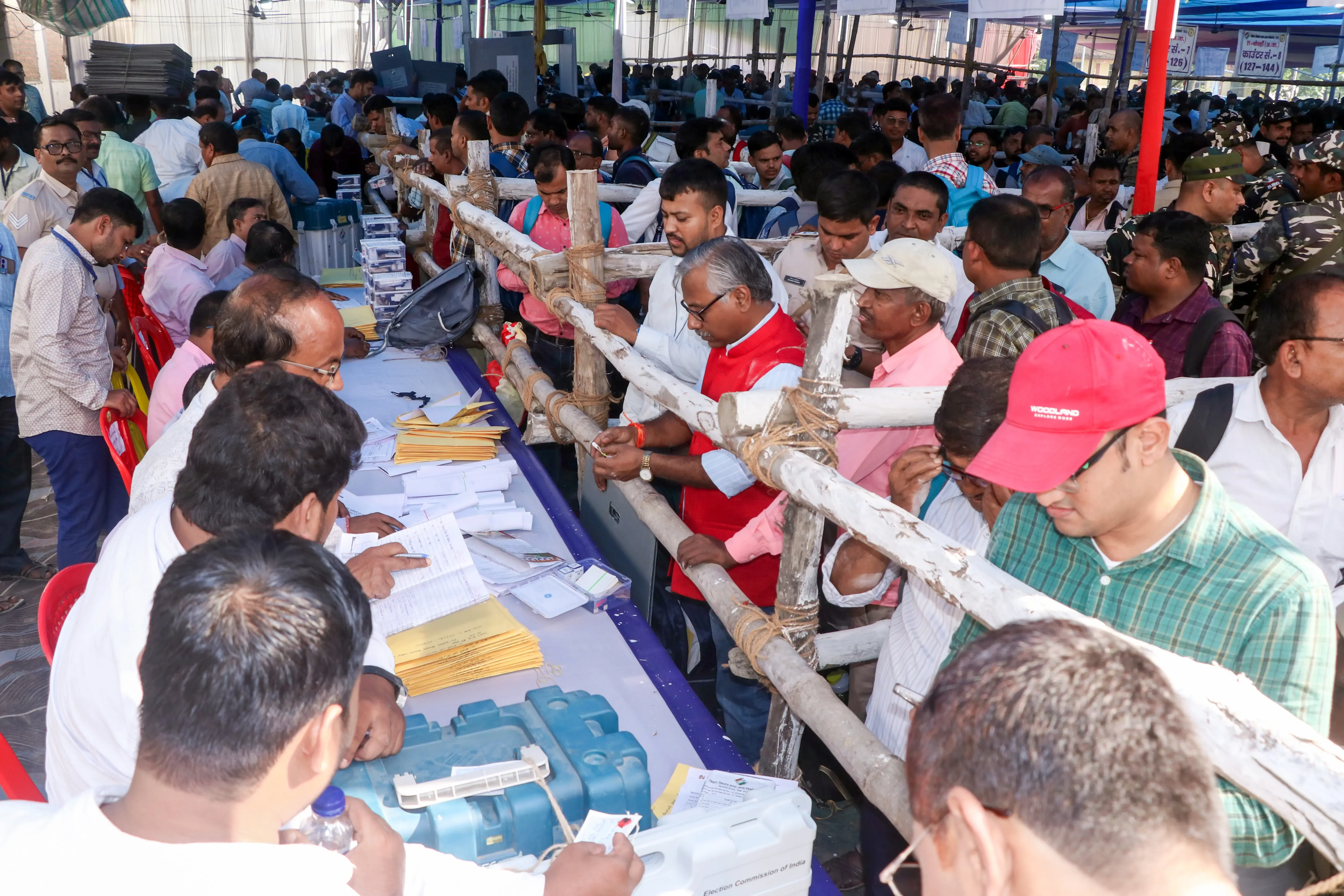 What Happened in Bihar: Arwal Presiding Officer Dies on Duty While ECI Investigates Jeevika Didis 'Influencing' Voters?