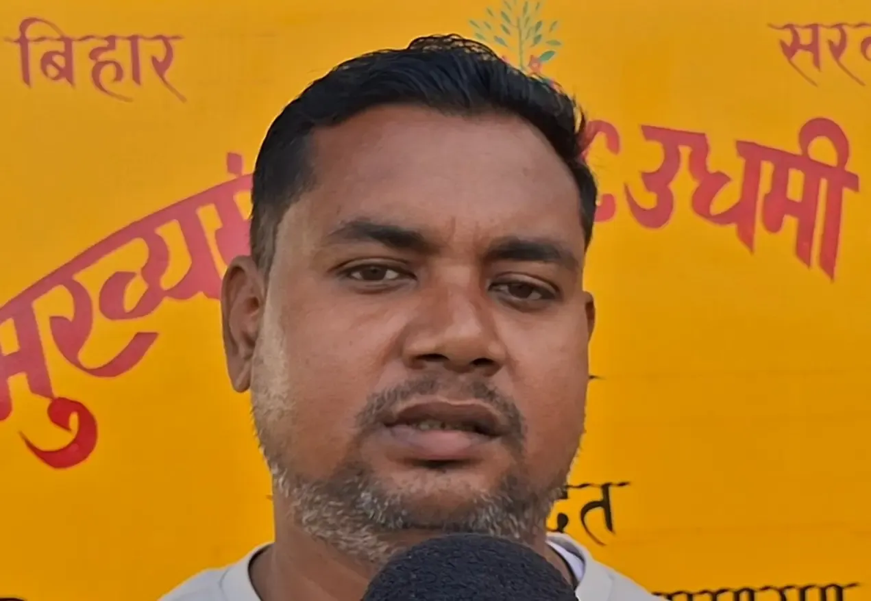 How is Bihar's Bagaha Youth Transforming into Job Creators through the CM Entrepreneurship Scheme?