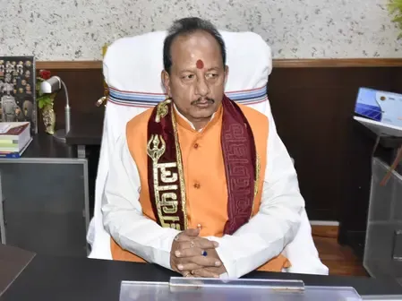 बिहार में भू-माफियाओं को संरक्षण देने वाले सफेदपोशों और अधिकारियों पर होगी कार्रवाई : विजय सिन्हा