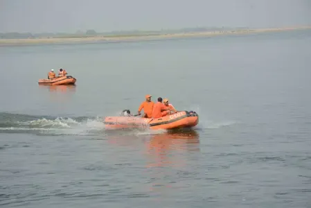 Bihar: Boat capsizes in West Champaran; 2 girls missing
