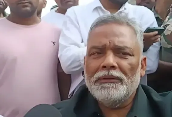 छपरा में नाबालिग बच्ची की संदिग्ध मौत: पप्पू यादव ने पुलिस जांच पर उठाए गंभीर सवाल