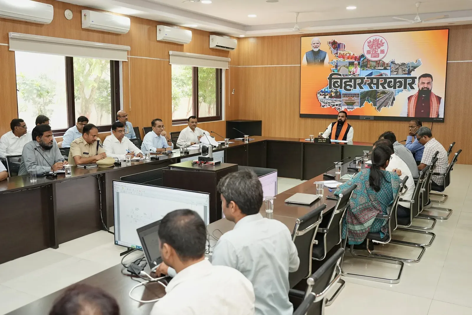Bihar CM directs smooth commute during Patna Metro works