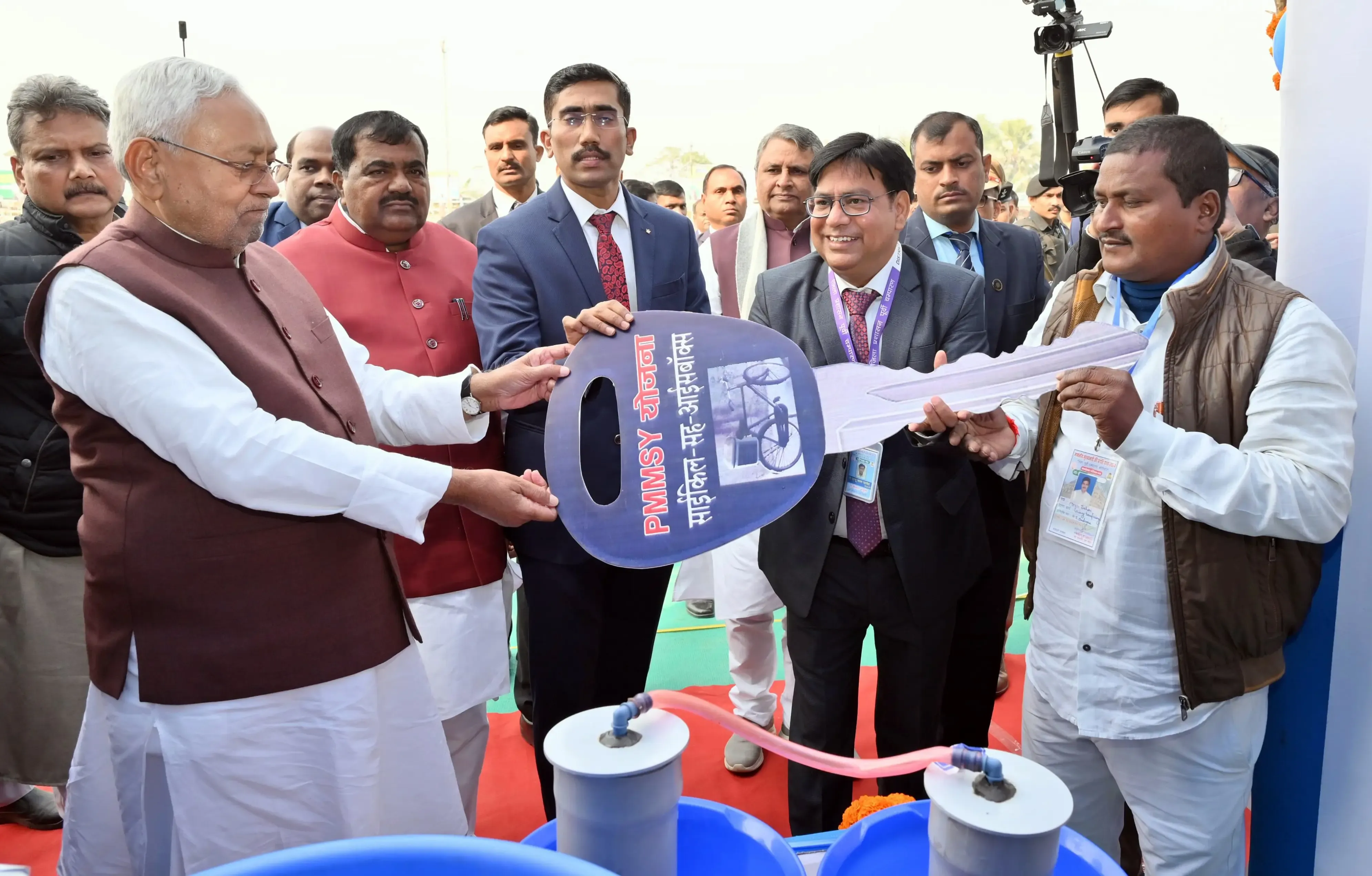 Bihar Chief Minister Launches Development Initiatives Worth ₹201 Crore in East Champaran