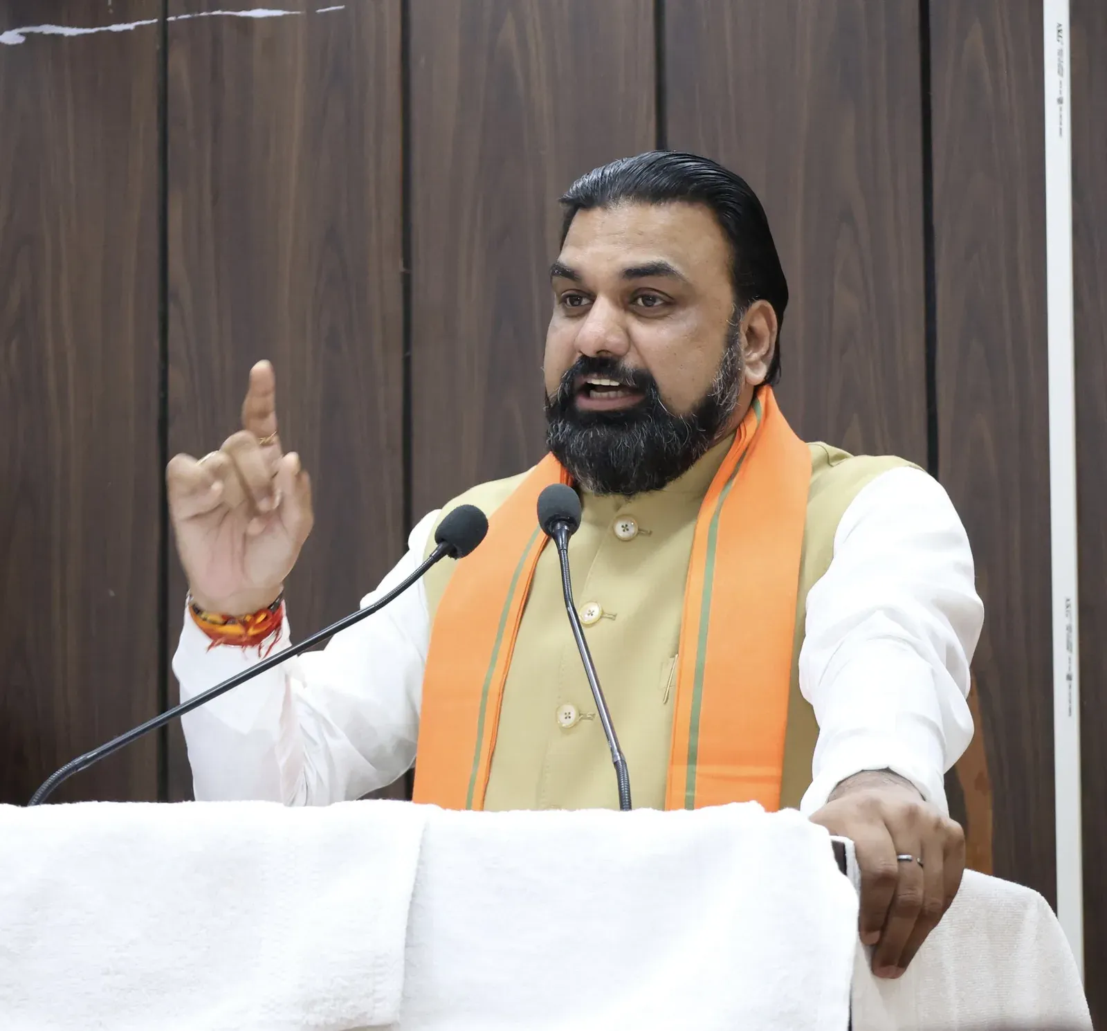 Bihar CM invokes Savarkar's ideals for state's self-reliance