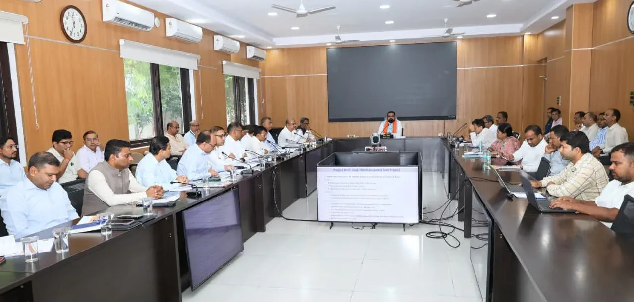 Bihar CM Nitish Kumar Orders Fast-Track Push on Key Infrastructure Projects