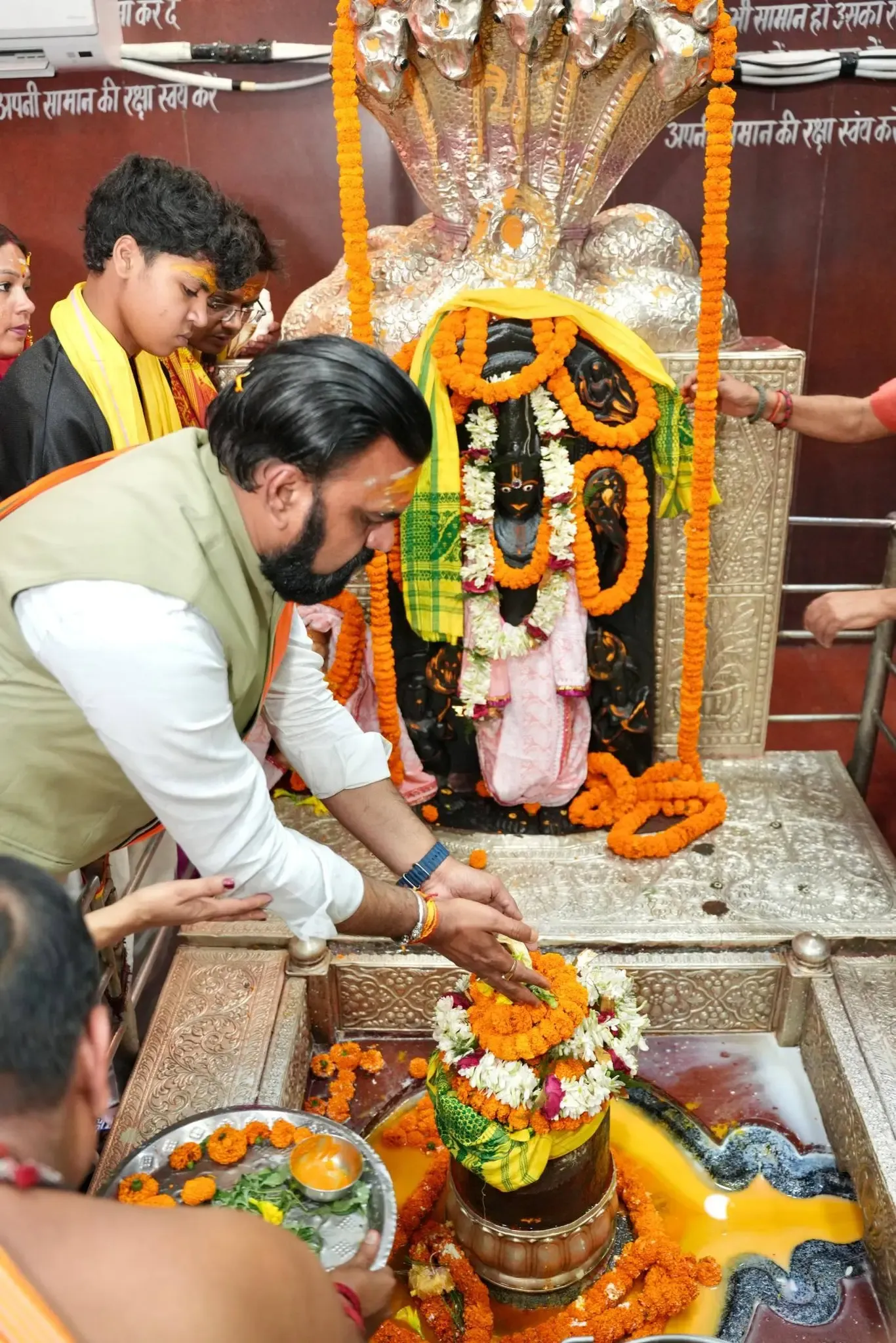 बिहार के मुख्यमंत्री सम्राट चौधरी ने हरिहरनाथ मंदिर में पूजा कर समृद्धि की की कामना