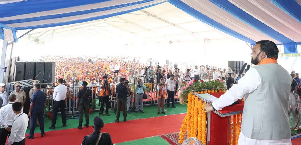 Bihar CM sets 1-lakh tree target on JP Ganga Path