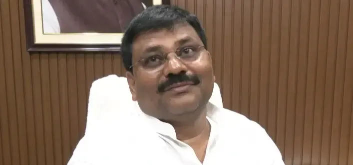 जदयू में 'नीतीश कुमार' नाम जोड़ने की मांग तेज, कुशवाहा बोले — 'जदयू मतलब नीतीश'